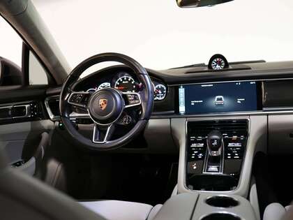 used 2017 Porsche Panamera car