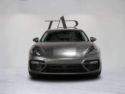 used 2017 Porsche Panamera car