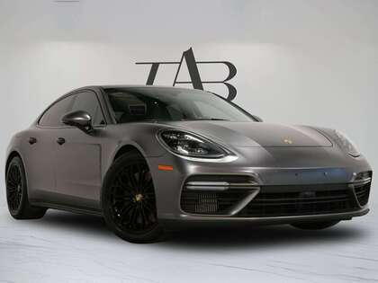 used 2017 Porsche Panamera car