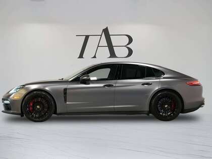 used 2017 Porsche Panamera car