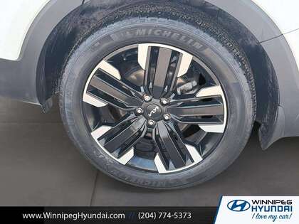 used 2024 Kia Telluride car, priced at $48,399