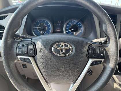 used 2020 Toyota Sienna car, priced at $39,995