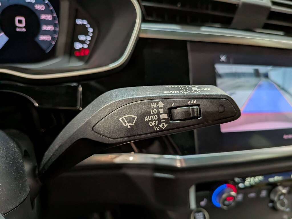 Audi Q3 2021