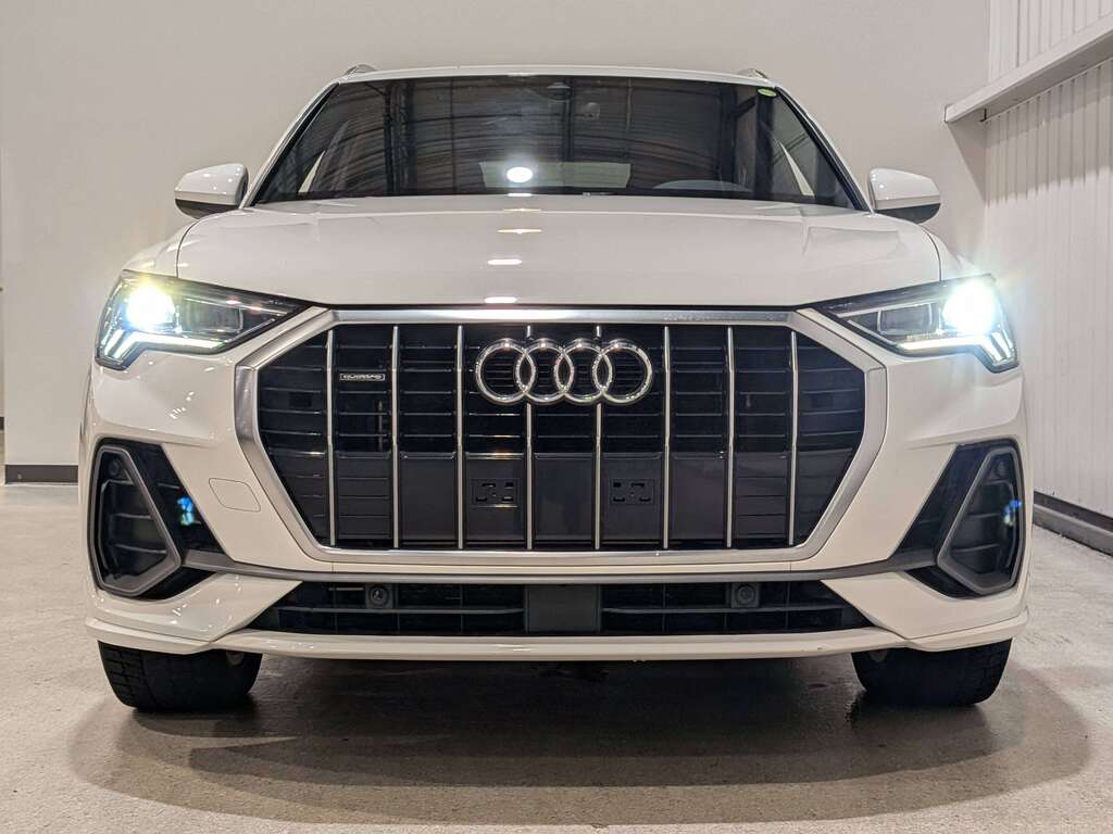 Audi Q3 2021
