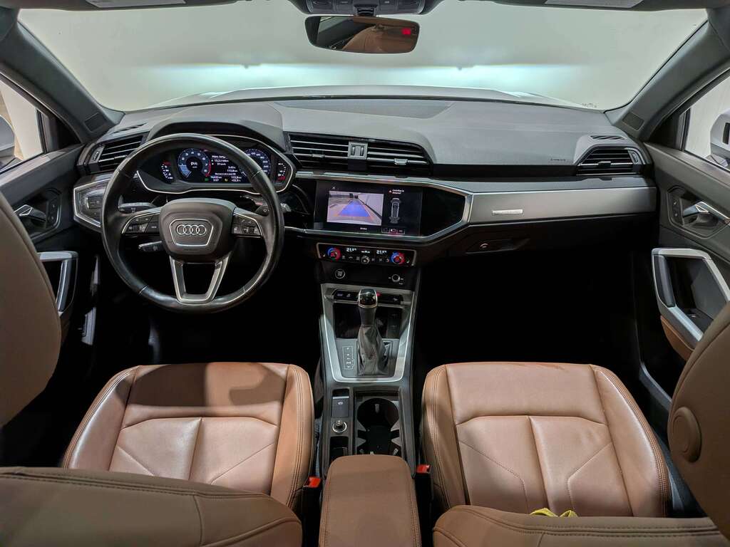 Audi Q3 2021