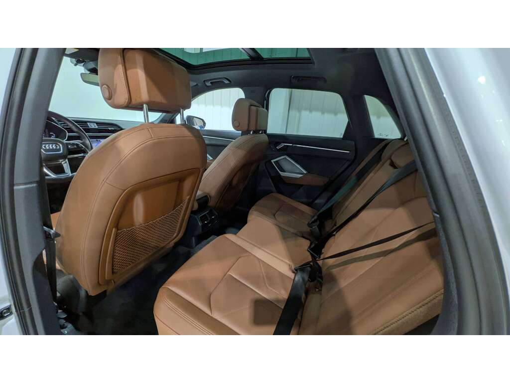 Audi Q3 2021