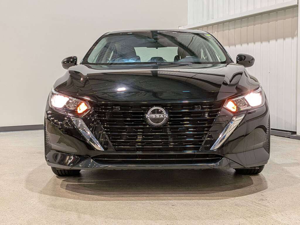 Nissan Sentra 2024