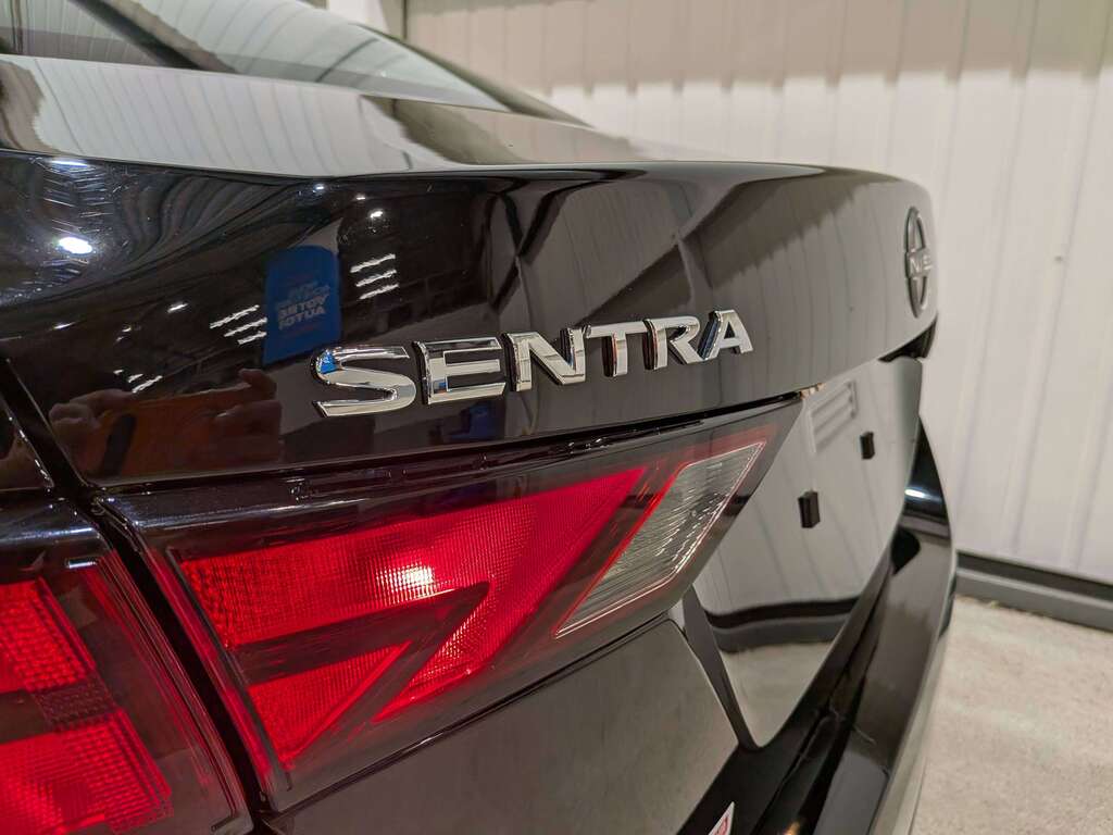 Nissan Sentra 2024