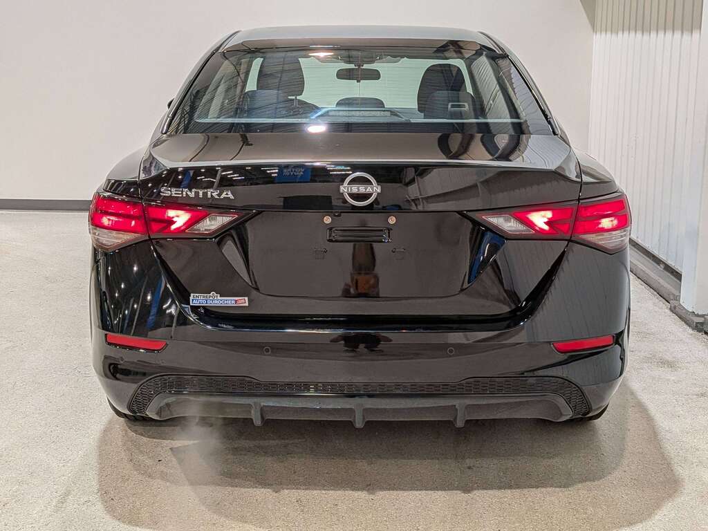 Nissan Sentra 2024
