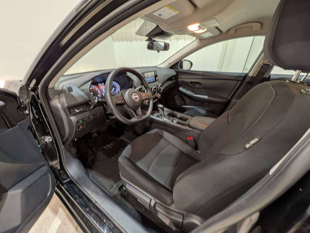 Nissan Sentra 2024