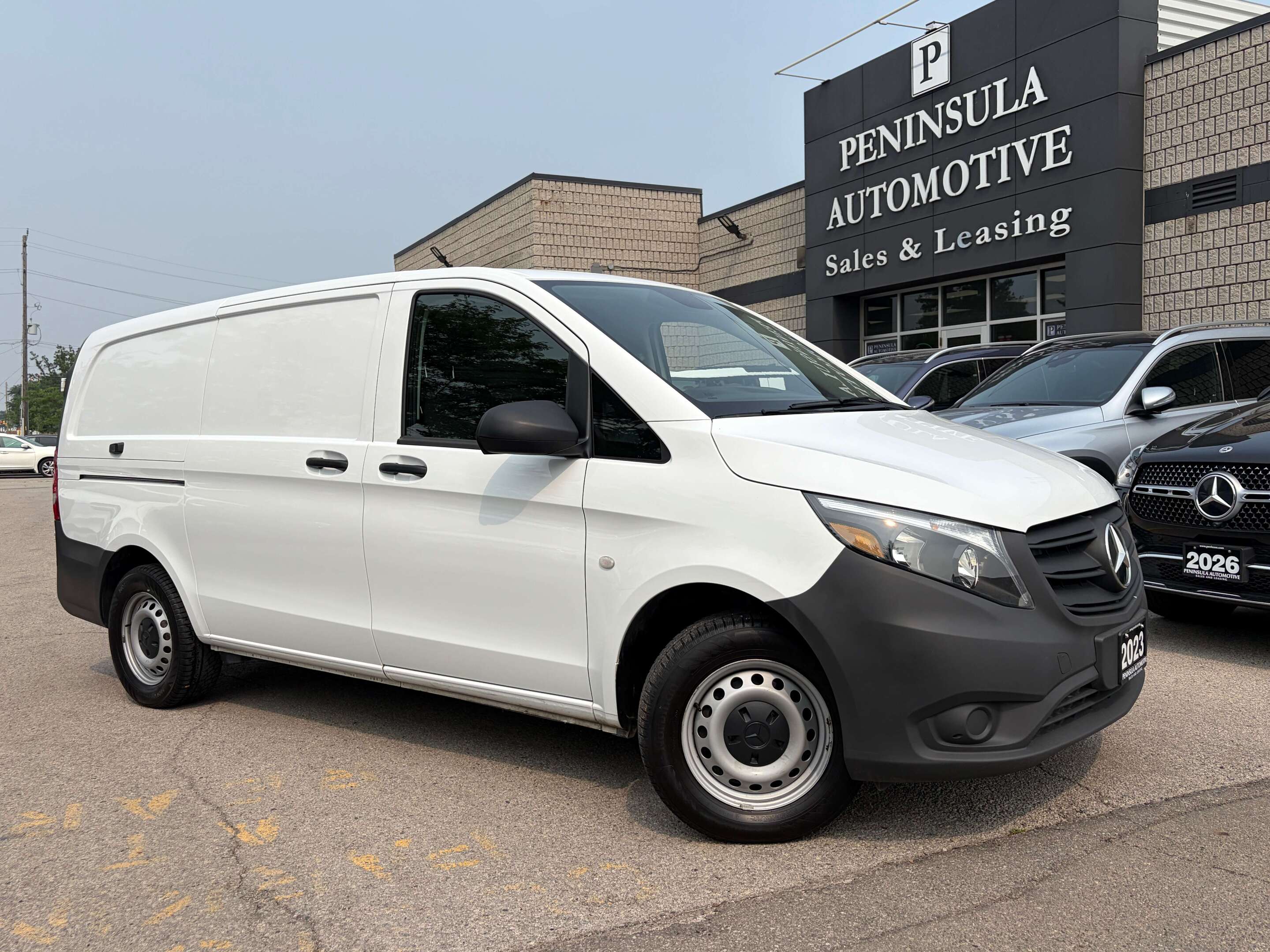 2023 Mercedes-Benz Metris Passenger RWD