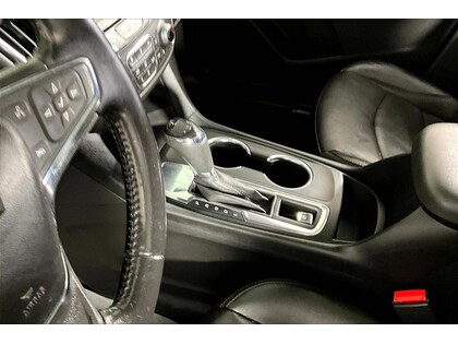 used 2021 Chevrolet Equinox car, priced at $22,498