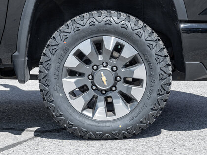used 2025 Chevrolet SILVERADO 2500HD car, priced at $65,995