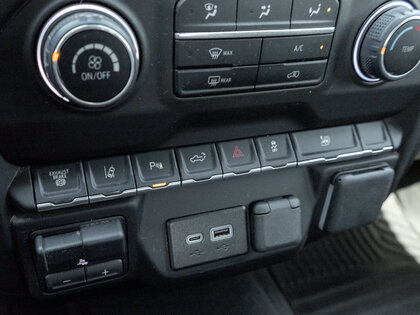 used 2025 Chevrolet SILVERADO 2500HD car, priced at $65,995