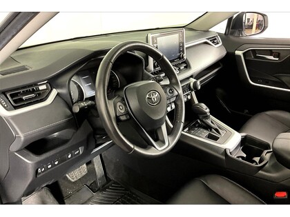 used 2021 Toyota RAV4 car, priced at $28,998