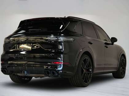 used 2022 Porsche Cayenne car, priced at $87,900