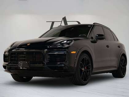used 2022 Porsche Cayenne car, priced at $87,900