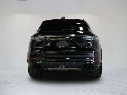 used 2022 Porsche Cayenne car, priced at $87,900