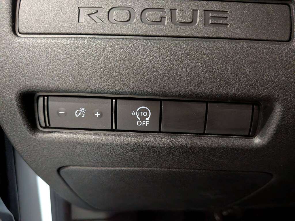 Nissan Rogue 2024
