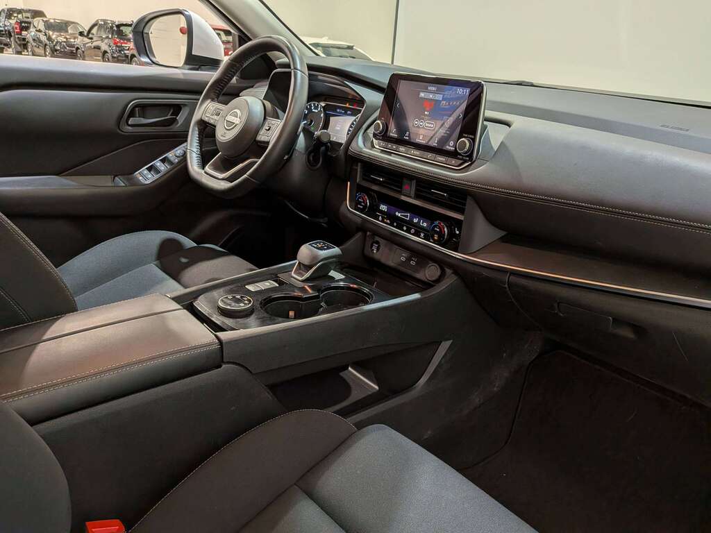 Nissan Rogue 2024