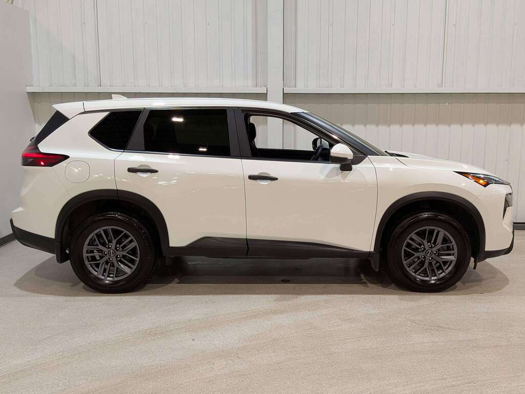 Nissan Rogue 2024