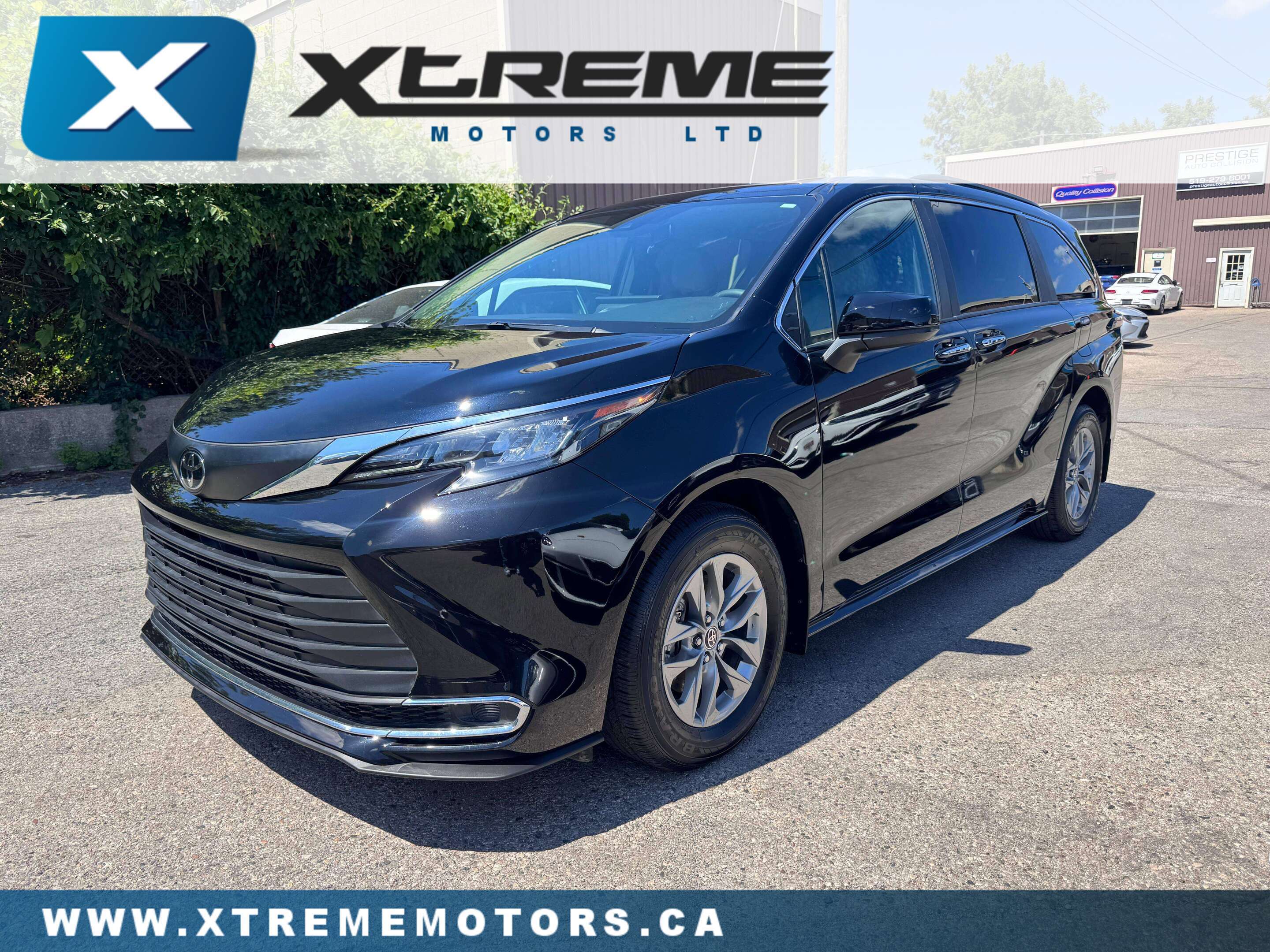 Black 2026 Toyota Sienna Minivan Front-Wheel Drive Automatic