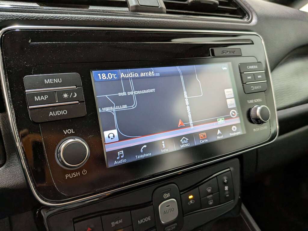 Nissan LEAF 2019
