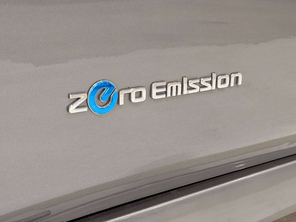 Nissan LEAF 2019