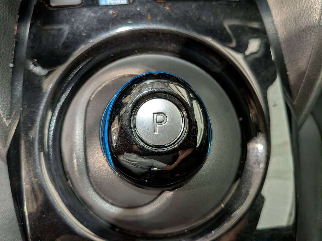 Nissan LEAF 2019
