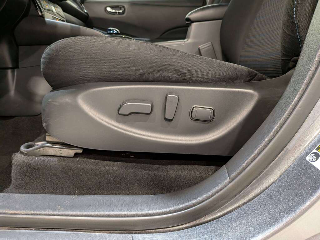 Nissan LEAF 2019