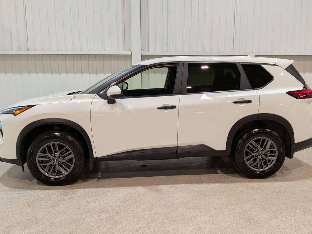Nissan Rogue 2024