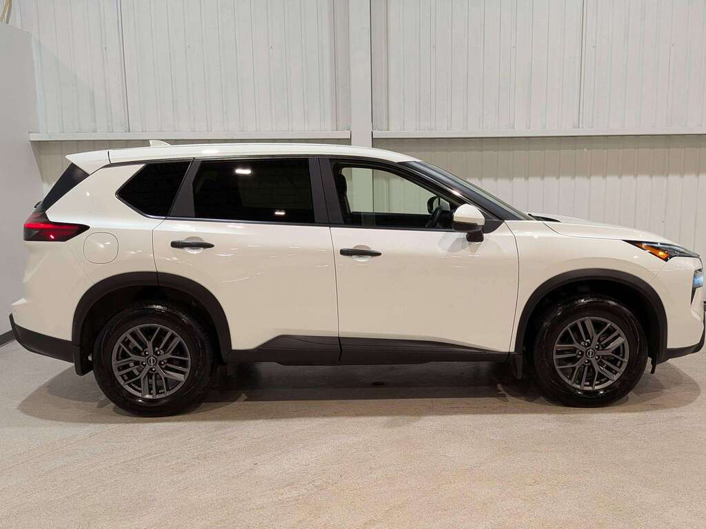 Nissan Rogue 2024