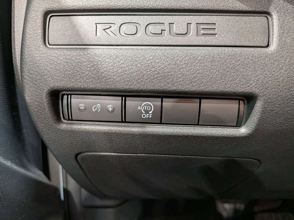 Nissan Rogue 2024