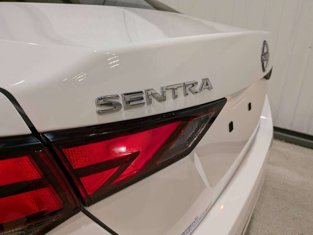 Nissan Sentra 2024