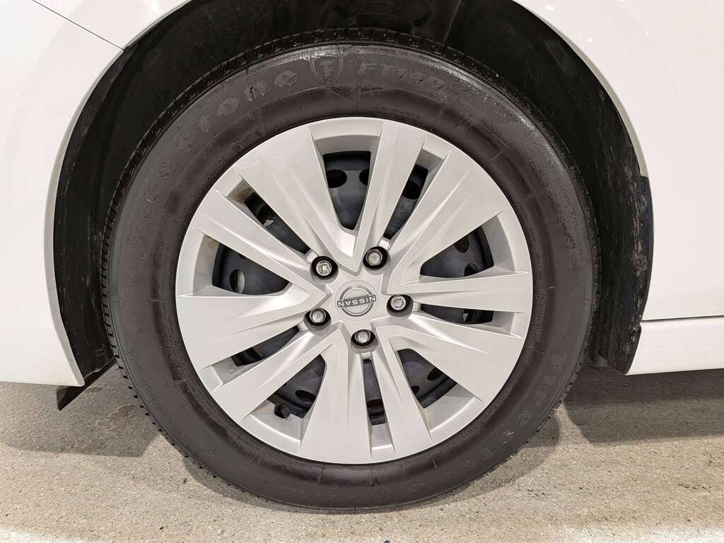 Nissan Sentra 2024