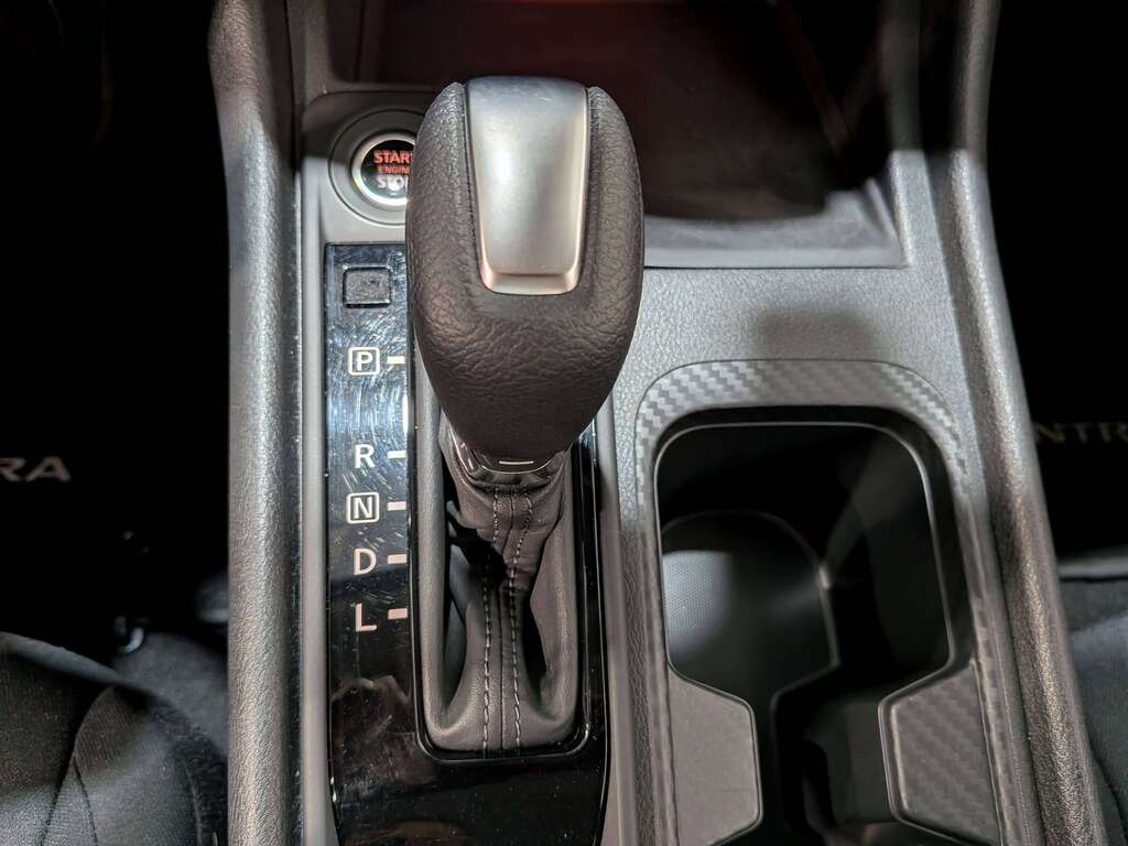 Nissan Sentra 2024