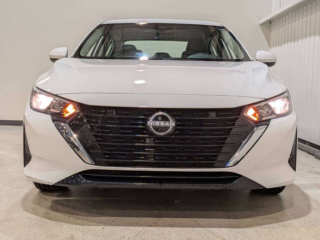 Nissan Sentra 2024