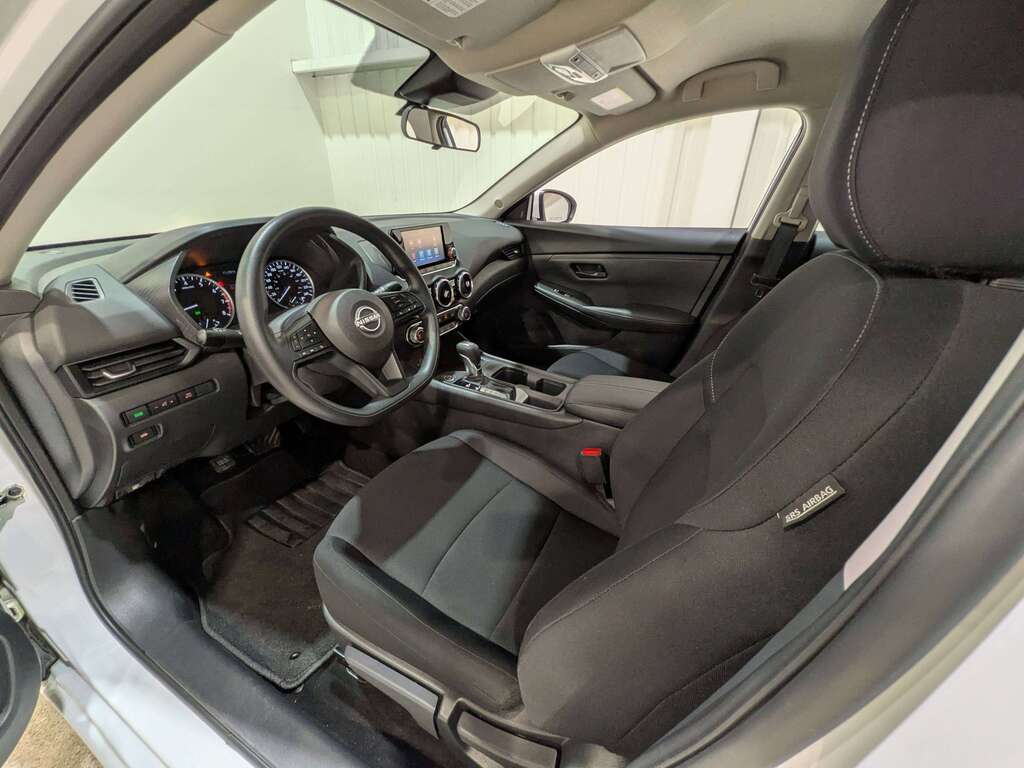 Nissan Sentra 2024