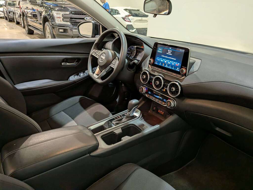 Nissan Sentra 2024