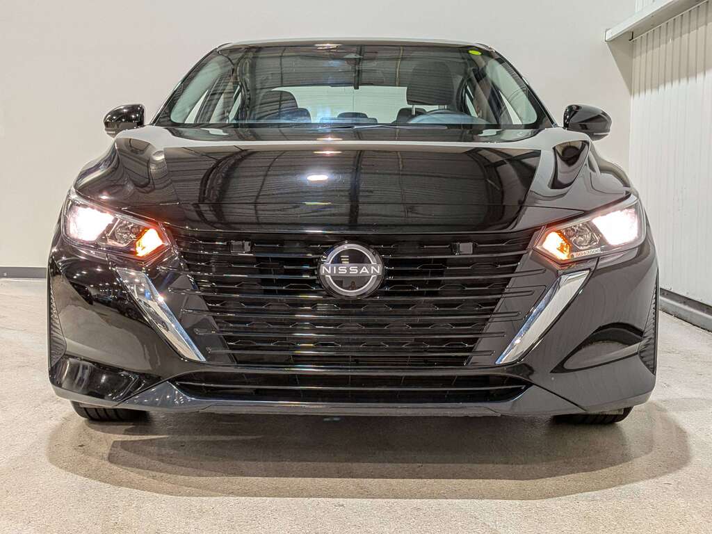 Nissan Sentra 2024