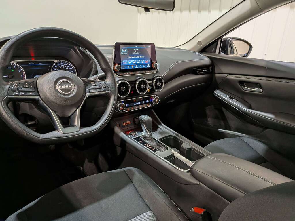 Nissan Sentra 2024
