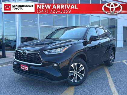 used 2022 Toyota Highlander car, priced at $38,995