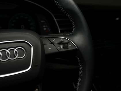 used 2025 Audi Q7 car, priced at $67,900