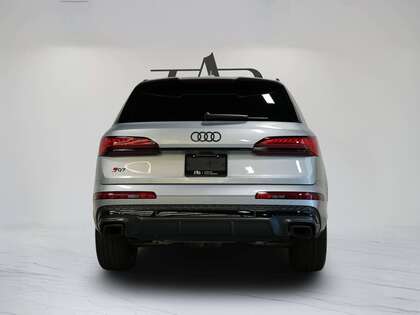 used 2025 Audi Q7 car, priced at $67,900