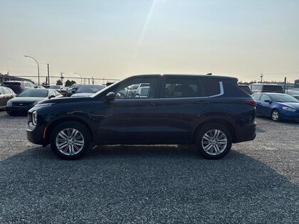 used 2024 Mitsubishi Outlander car, priced at $32,987