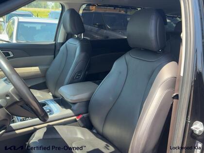 used 2025 Kia Carnival car, priced at $45,995