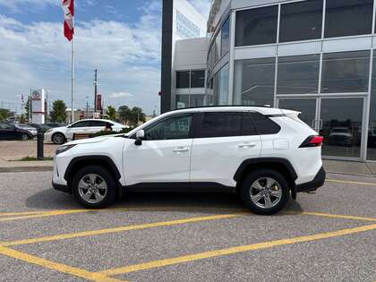 used 2025 Toyota RAV4 car