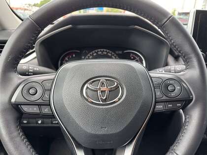 used 2025 Toyota RAV4 car