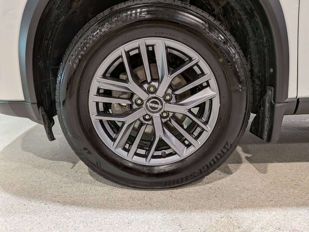 Nissan Rogue 2024