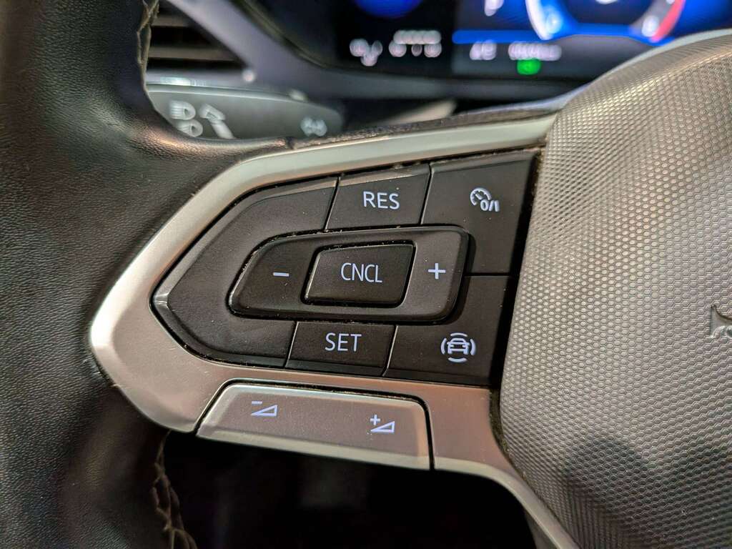 Volkswagen Taos 2022